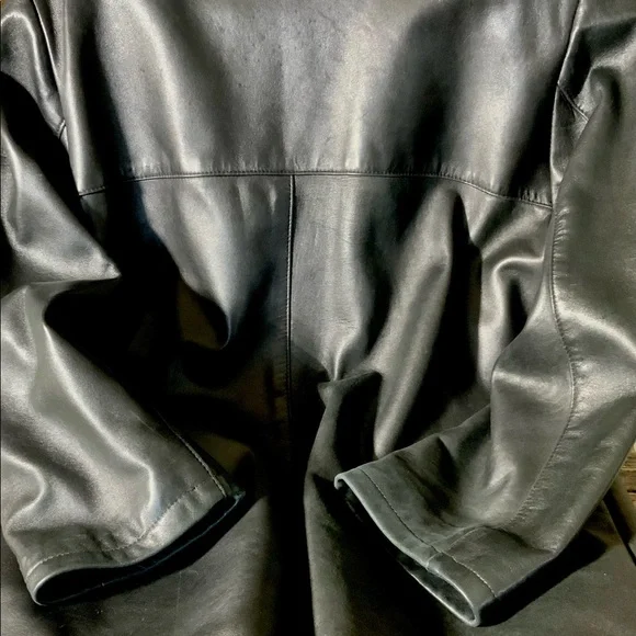 Canadian Made Genuine Leather Barn Style Black Jacket XL As New - Picture 9 of 10